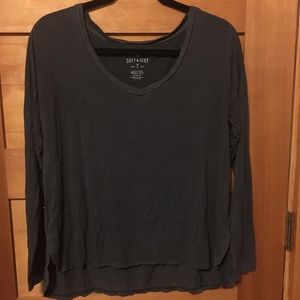 NWOT AE Long Sleeve V Neck